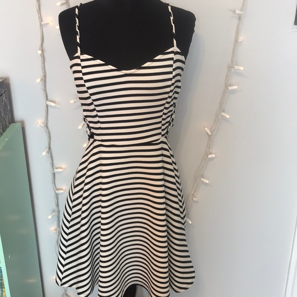STRIPED DRESS